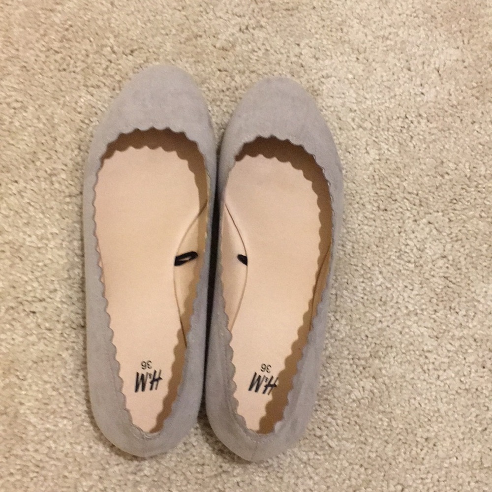 H&M Flat shoes